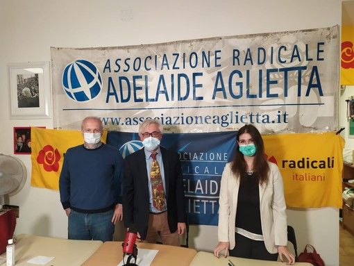 Le richieste dei Radicali Italiani: “No a nuovi lockdown, serve una commissione d'inchiesta sulla sanità piemontese” Condividi Facebook Twitter Print WhatsApp Email Le richieste dei Radicali Italiani: “No a nuovi lockdown, serve una commissione d'inchiesta sulla sanità piemontese” Condividi Facebook Twitter Print WhatsApp Email
