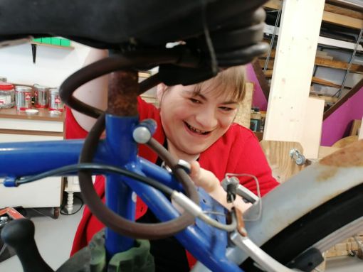 Fcn sostiene con 30 mila euro la “Ri-CiclOfficina” di Galliate