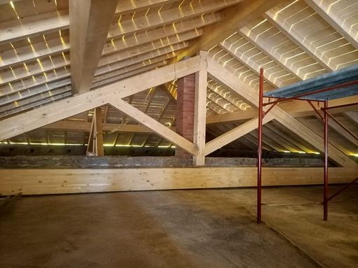 Fervono i lavori pubblici a Varallo Pombia