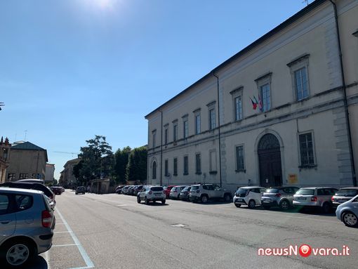 Per 'ripartenza sicura' Asl eseguirà tamponi gratuiti a studenti e personale universitario Per 'ripartenza sicura' Asl eseguirà tamponi gratuiti a studenti e personale universitario