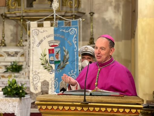 Al Broletto l’incontro dell’Associazione Life “La vita è meravigliosa” con Mons. Antonio Suetta