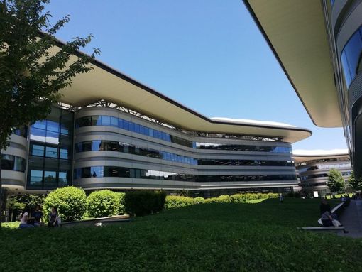 L’Unione Europea torna ad assumere: il 24 maggio scade il bando per diventare assistenti di lingua Italiana