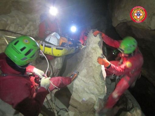 Soccorso Alpino e Speleologico Piemontese, un'importante esercitazione sul coordinamento delle diverse specializzazioni Soccorso Alpino e Speleologico Piemontese, un'importante esercitazione sul coordinamento delle diverse specializzazioni