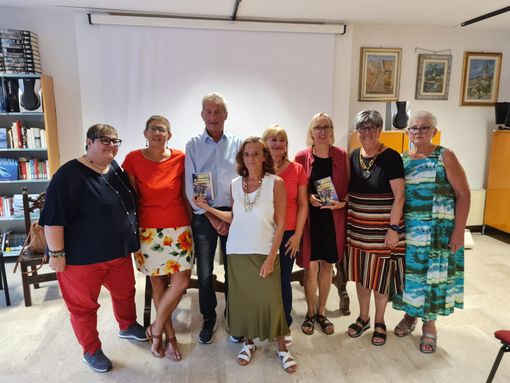 Ottima accoglienza per l'antologia "Delitti sul lago Maggiore e sul lago d'Orta" Ottima accoglienza per l'antologia "Delitti sul lago Maggiore e sul lago d'Orta"