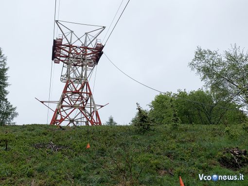 Mottarone, recuperata dai Vigili del fuoco la fune spezzata Mottarone, recuperata dai Vigili del fuoco la fune spezzata