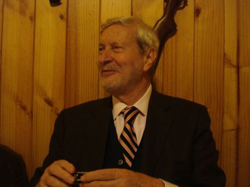 E' morto Gianni Vattimo, filosofo e attivista per i diritti lgbt: aveva 87 anni