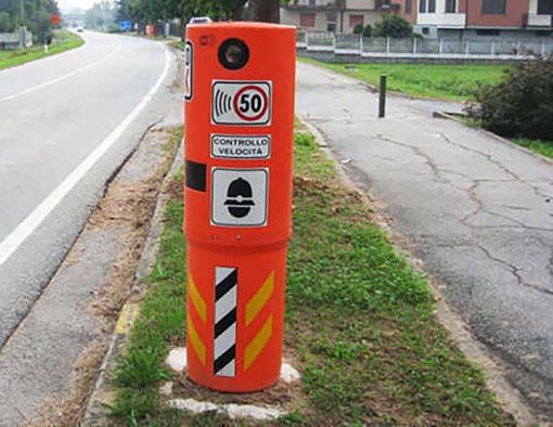 Anche la Cassazione interviene sull'utilizzo indiscriminato degli autovelox Anche la Cassazione interviene sull'utilizzo indiscriminato degli autovelox