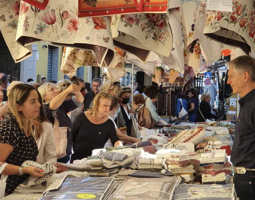 Tornano a grande richiesta le bancarelle del mercato di qualità più famoso d’Italia