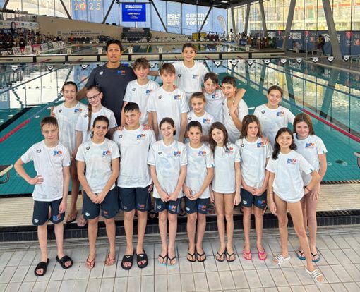 Esordienti della Libertas Nuoto Novara protagonisti al gran prix di Torino Esordienti della Libertas Nuoto Novara protagonisti al gran prix di Torino