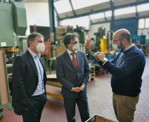 L'assessore regionale Tronzano ha incontrato gli imprenditori del casalingo cusiano