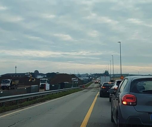 M5S Novara: "Serve un coordinamento per ridurre i disagi del traffico causati dai cantieri stradali" M5S Novara: "Serve un coordinamento per ridurre i disagi del traffico causati dai cantieri stradali"