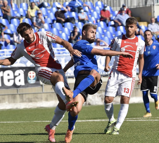 Prima sconfitta in campionato per il Novara, battuto  3-2 a Sanremo Prima sconfitta in campionato per il Novara, battuto  3-2 a Sanremo