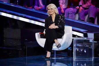 Amici, stasera 12 aprile: gli ospiti e le anticipazioni della quarta puntata