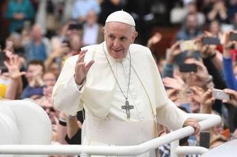 Papa Francesco, le nuove regole per i funerali semplici dettate da Bergoglio