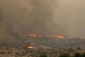Israele in fiamme, l'appello di Hamas: &quot;Bruciate tutto per vendicare Gaza&quot;