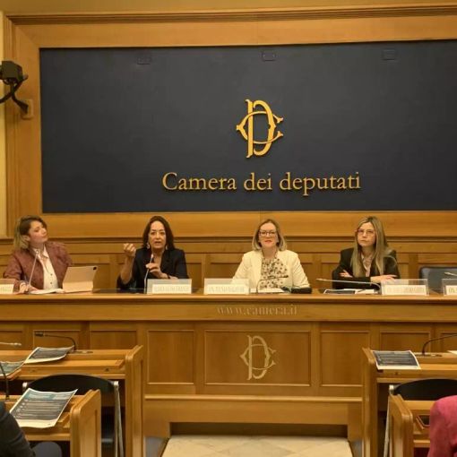 Ipoparatiroidismo, al via la campagna “Si può parlare di normalità?”