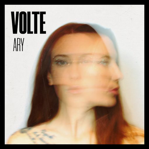 La cantautrice borgomanerese Ary presenta il suo primo singolo &quot;Volte&quot;