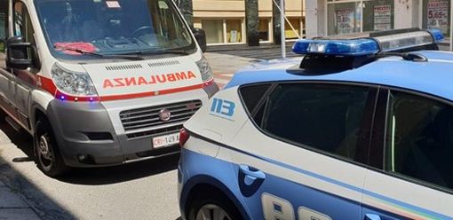Scontro auto-trattore sul rettilineo di Cavaglià, ferito un 49enne