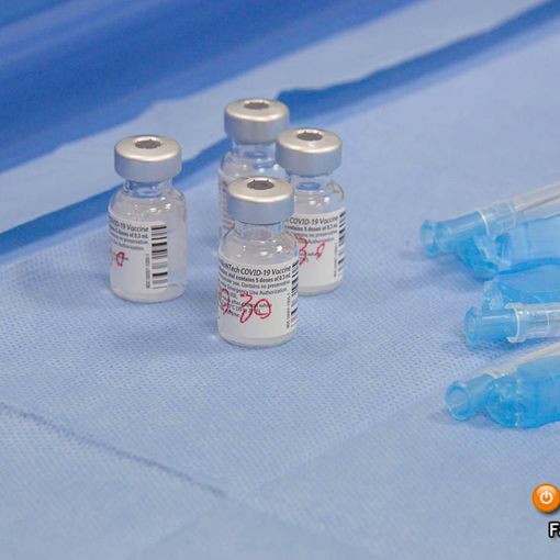 Vaccino covid, il virologo Di Perri: “Importanti segnali di protezione già 12 giorni dopo la prima dose&quot;