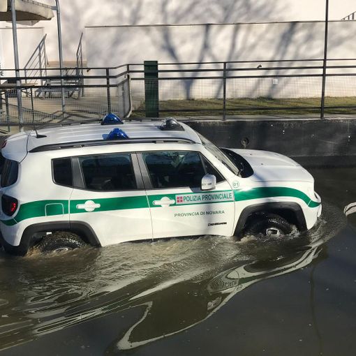 Esercitazione di guida 4X4 per la Polizia provinciale presso il GO4 Novara di Agognate