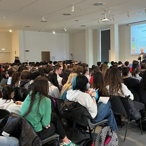 Scienza sotto la Cupola: Quarta edizione all'insegna delle Connessioni
