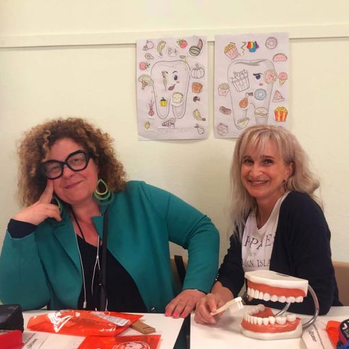 Bambini della scuola primaria Rigutini completano il progetto “Sorri-Denti” sull'igiene orale Bambini della scuola primaria Rigutini completano il progetto “Sorri-Denti” sull'igiene orale