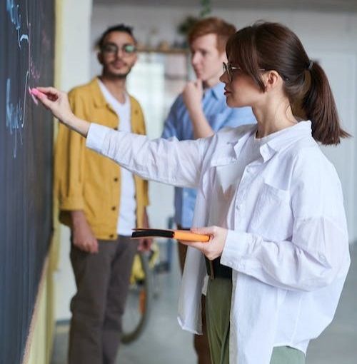Aperto il bando per ottenere il voucher scuola: contributi per l'istruzione