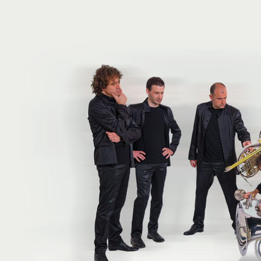 “Aida…Tutta d’un fiato”: al Coccia lo spettacolo musicale del Gomalan Brass Quintet,