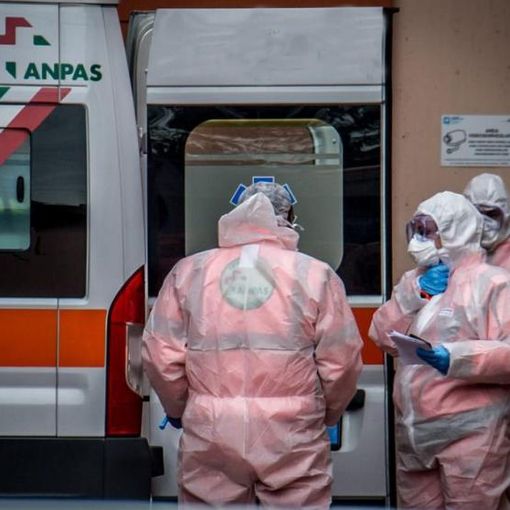 L'Anpas lancia l’allarme: “Imminente la sospensione di ogni servizio, mancano mascherine e tute protettive”