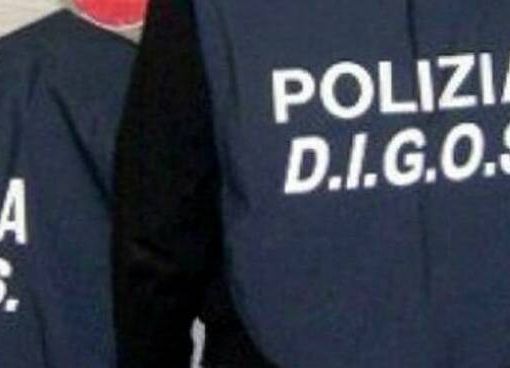 &quot;Fuga d'amore&quot; da Novara al Salento, 50enne denunciato per porto abusivo di armi