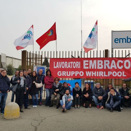 M5S: “Togliere i contributi a chi delocalizza”