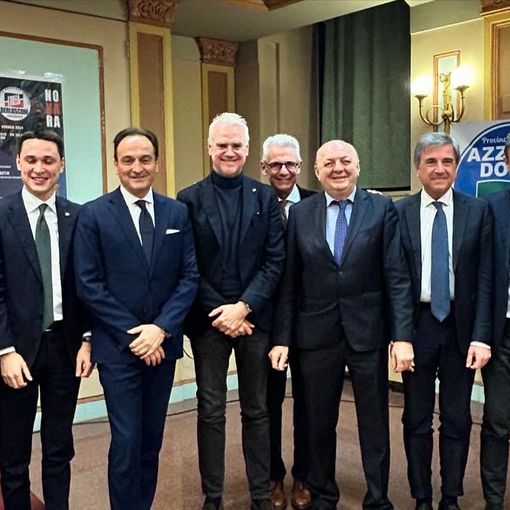Forza Italia: Diego Sozzani alla guida, scommesse e nuovi volti per il futuro politico a Novara