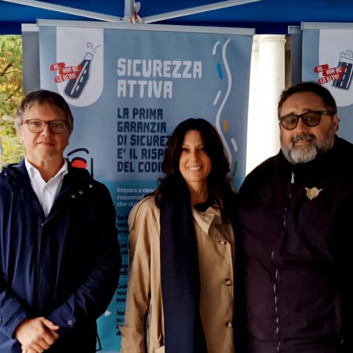 Successo per l'evento 'Metti la sicurezza al volante' a Novara