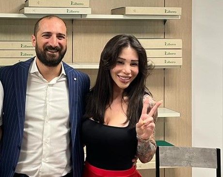 “Diritti e doveri di OnlyFans”, il nuovo libro dell’avvocato degli influencer