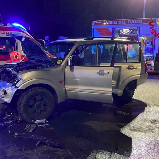 Novara, scontro tra 2 auto tra viale Roma e corso XXIII Marzo