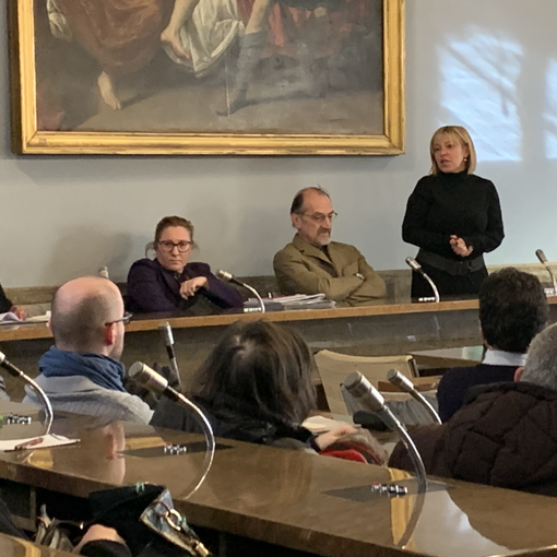 Crisi del settore delle edicole a Novara: incontro tra gli edicolanti e l'Assessore al Commercio per trovare una soluzione