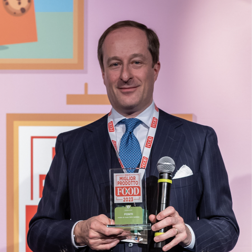 Ponti tra i vincitori del Premio Miglior prodotto FOOD 2023 per la categoria condimenti con il suo aceto di mele 100% italiane