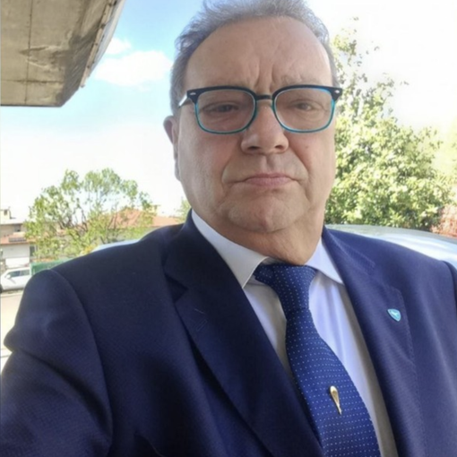 Roberto Doro, vittima del malore fatale (foto tratta dal suo profilo Facebook)