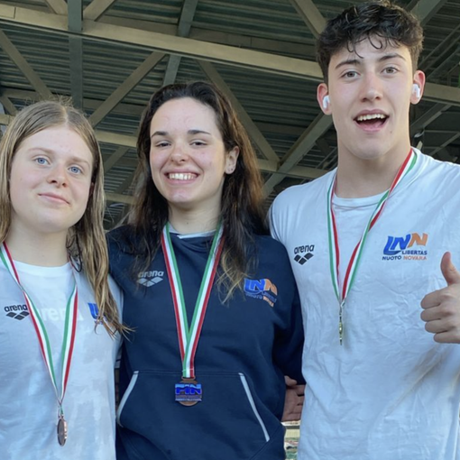 Libertas Nuoto Novara, 17 titoli ai regionali in vasca corta