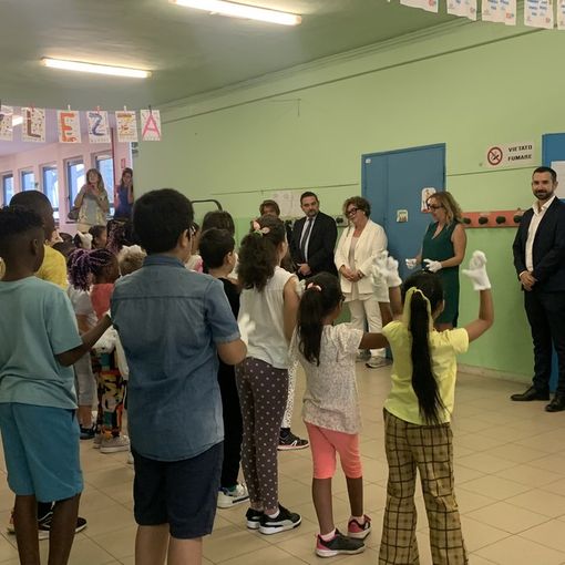 Primo giorno di lezioni per i ragazzi delle scuole di Novara e provincia