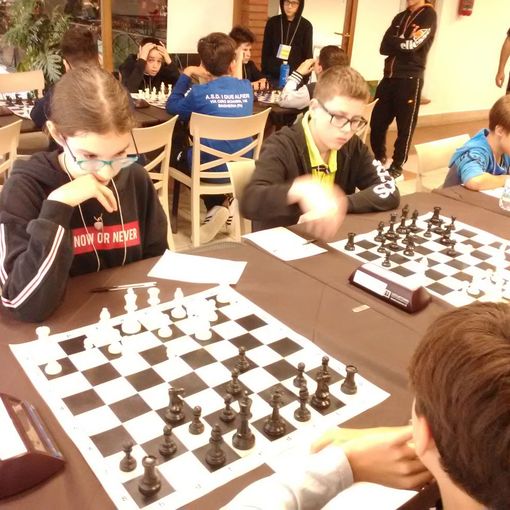 In 44 ad Arona per i Campionati Interprovinciali Giovanili di scacchi 2023