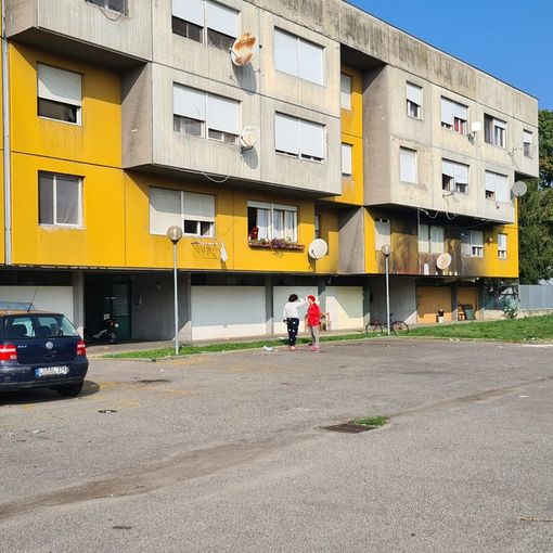 Emergenza nel complesso di edilizia residenziale di Via Calderara