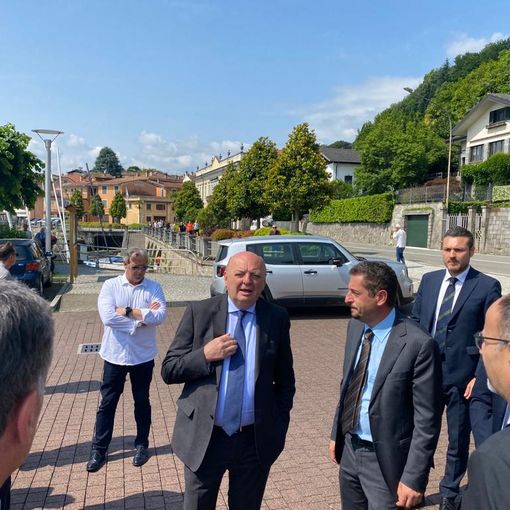 Il ministro dell'Ambiente Pichetto Fratin in visita a Lesa