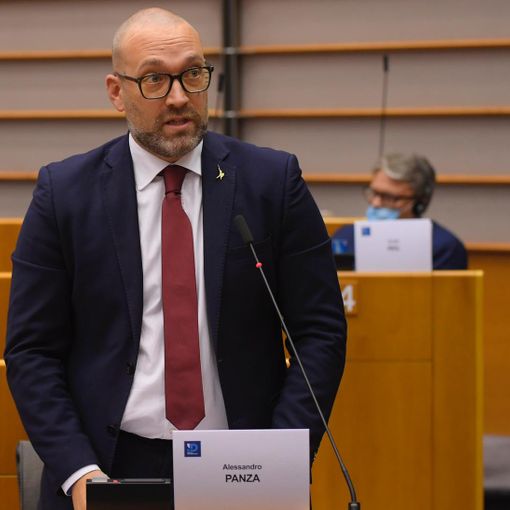 Panza (Lega): “La Slovenia vuole rubarci l'aceto balsamico. Interrogazione alla Commissione europea”