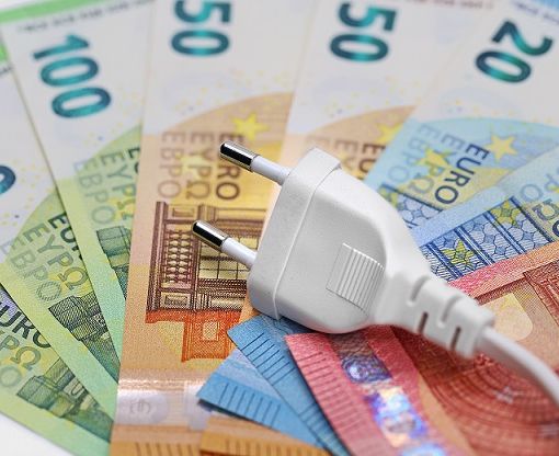 Bollette di luce e gas raddoppiate in un anno, Confartigianato: &quot;Sostenere le imprese, soprattutto le più piccole&quot;
