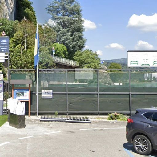 Arona deve ammainare la Bandiera Blu