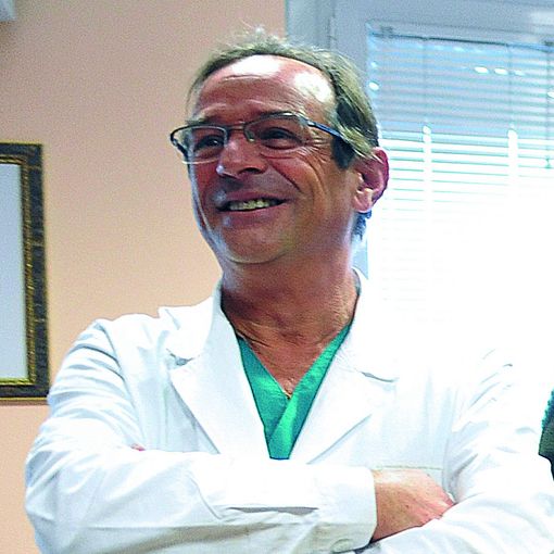 Un petardo lo sfigura, al “Maggiore” gli ricostruiscono il viso