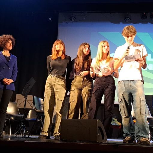 &quot;A scuola dai cantautori&quot; a Borgomanero