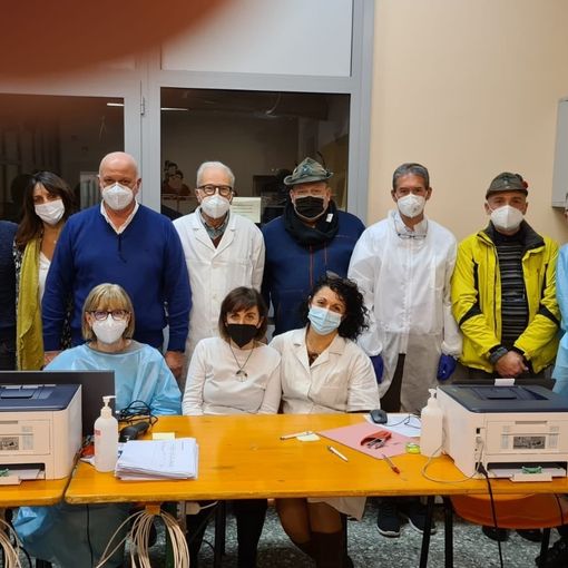 Il sindaco ringrazia i volontari del centro vaccinale di Gozzano