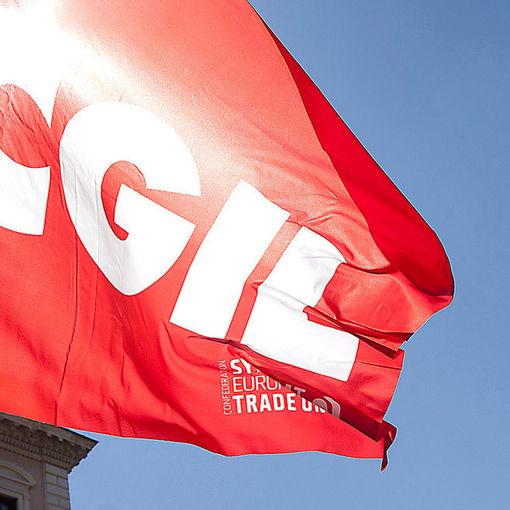 La &quot;Carovana dei diritti&quot; di Flc-Cgil arriva a Novara